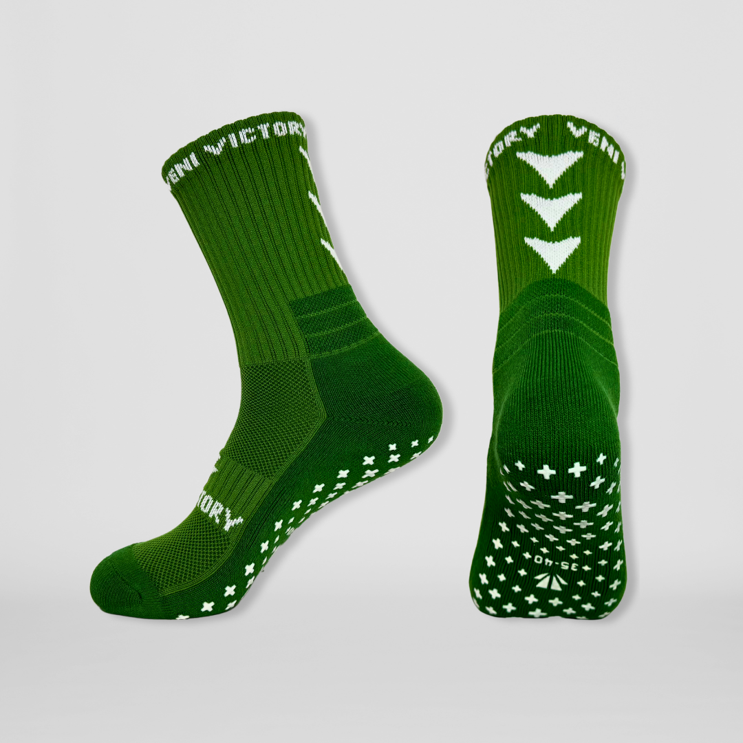 Gripsocks / Fussballsocken / Footballsocks in grün mit rutschfesten Gummipads / Gumminoppen für besseren Halt beim Fussballspielen.