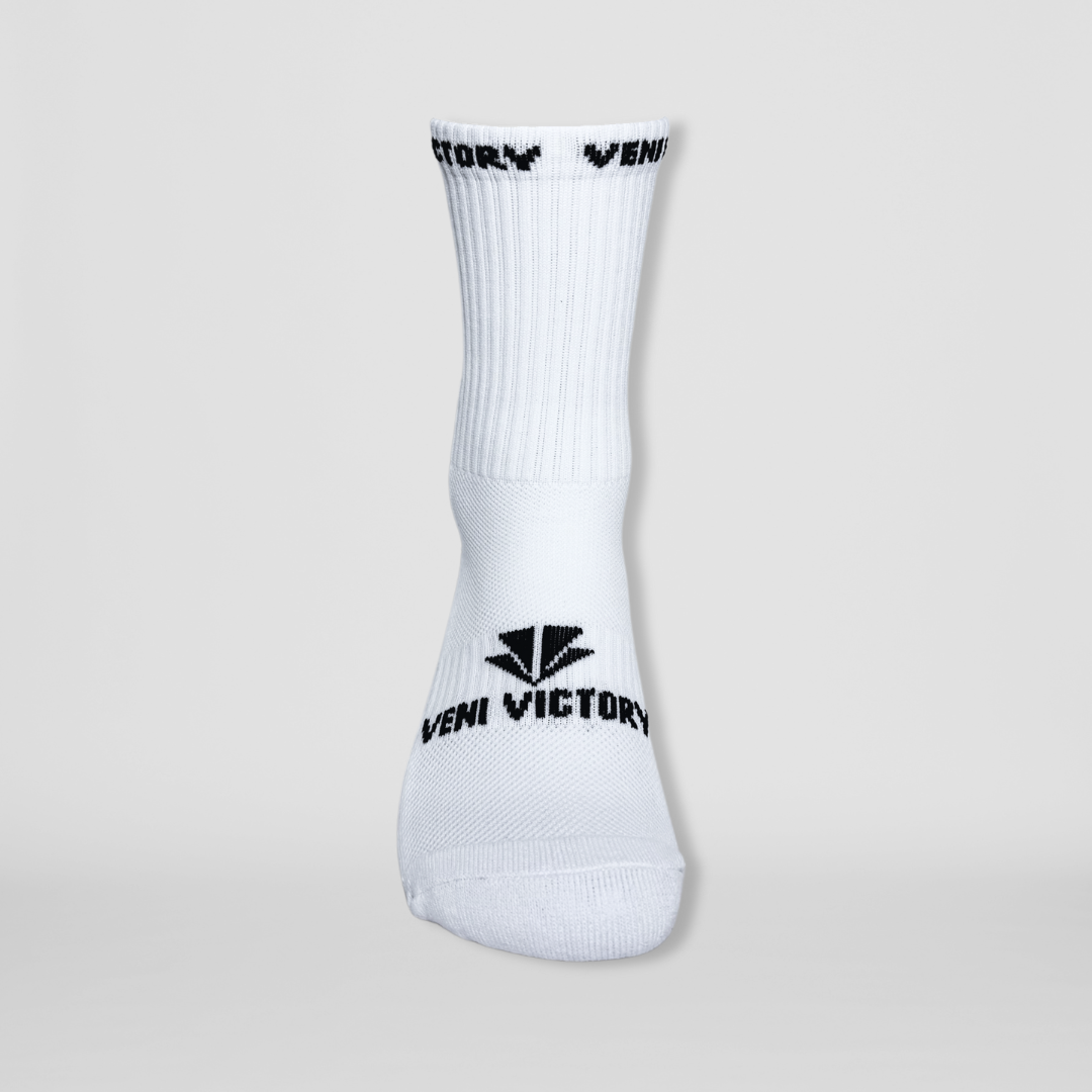 Gripsocks / Fussballsocken / Footballsocks in weiss mit schwarzen rutschfesten Gummipads / Gumminoppen für besseren Halt beim Fussballspielen